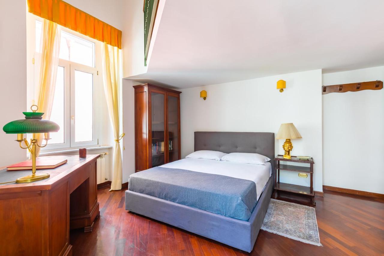 Grand Classic Apartment At San Martino By Napoliapartments מראה חיצוני תמונה